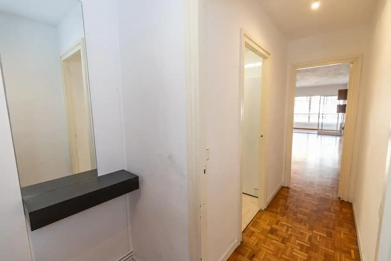 Piso en venta en Tarragona con Calefacción, Parquet y Terraza