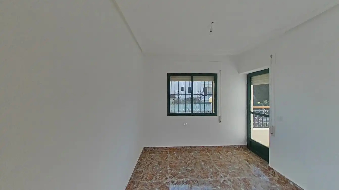Semi-detached house with pool for sale in C/ Mayor, imagen 16