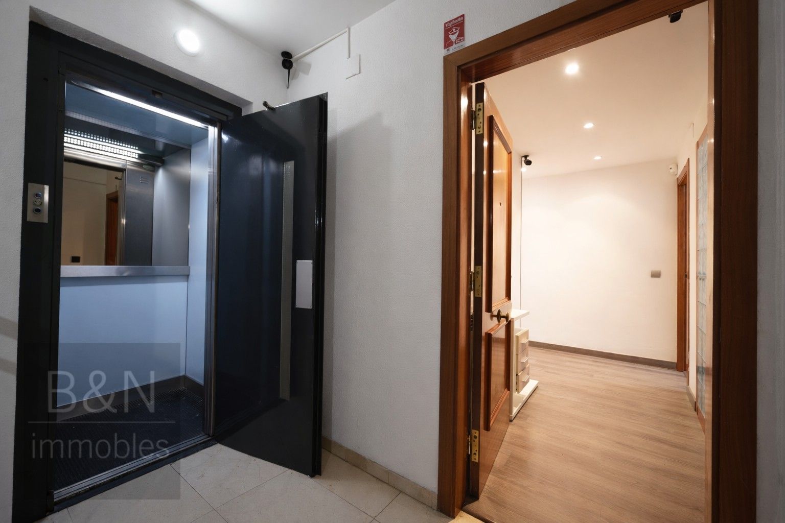 Piso en venta en Terrassa con Aire acondicionado, Calefacción y Terraza