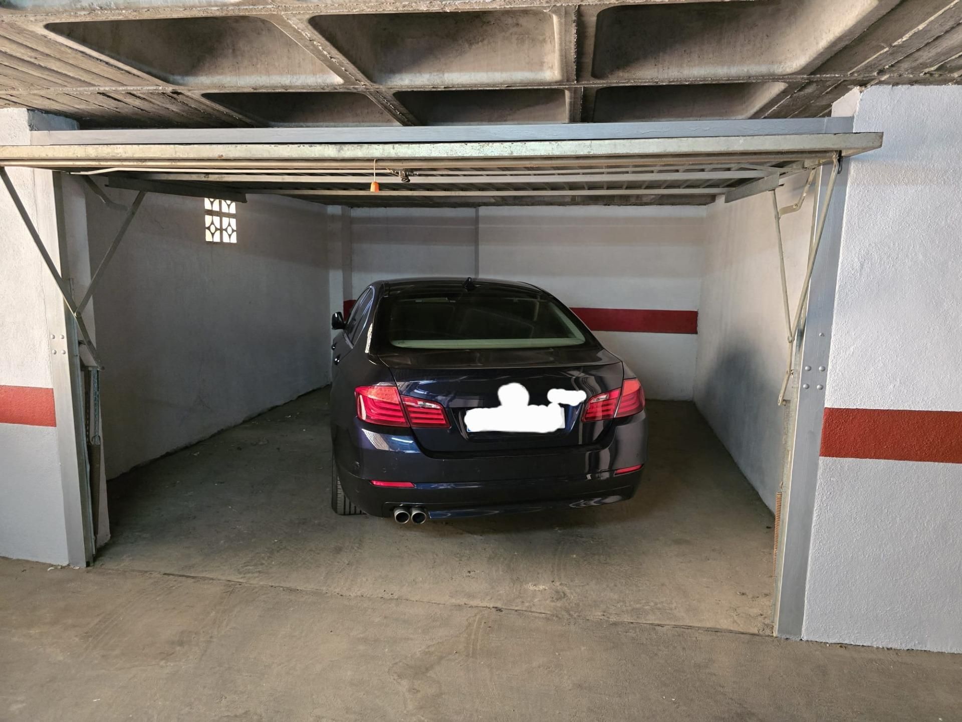 Parking of Garage to rent in Benidorm