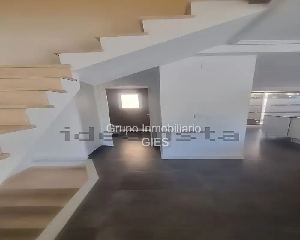 Detached homes for sale in Sueca  with Air Conditioner, Heating and Private garden