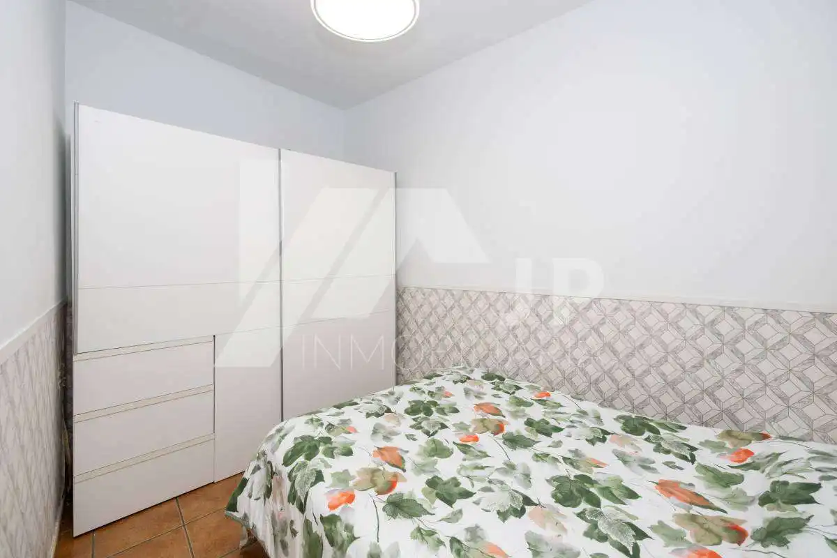 Appartamento con balcone in affitto a Calle Tundidores, imagen 7