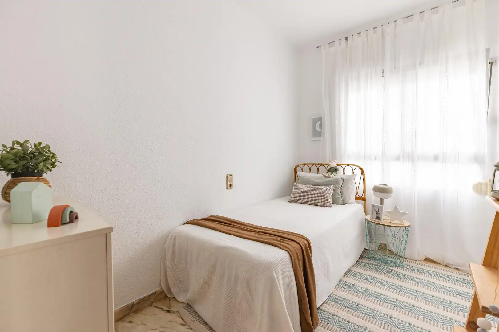 Bedroom of Flat for sale in Valencia  with Air Conditioner