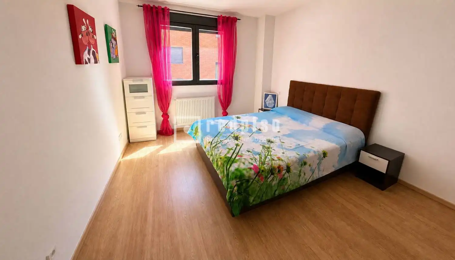 Bedroom of Flat for sale in Paracuellos de Jarama  with Air Conditioner, Heating and Private garden