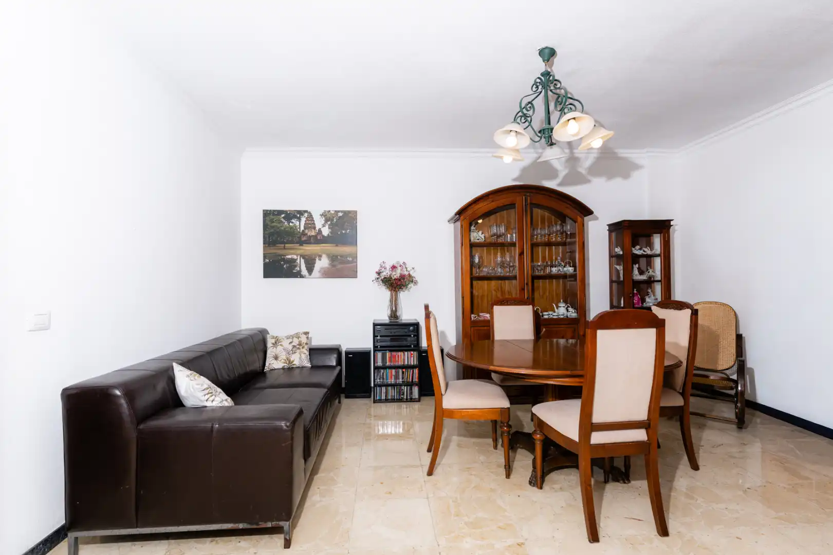 Sala d'estar de Casa o xalet en venda en San Cristóbal de la Laguna amb Jardí privat, Terrassa i Traster