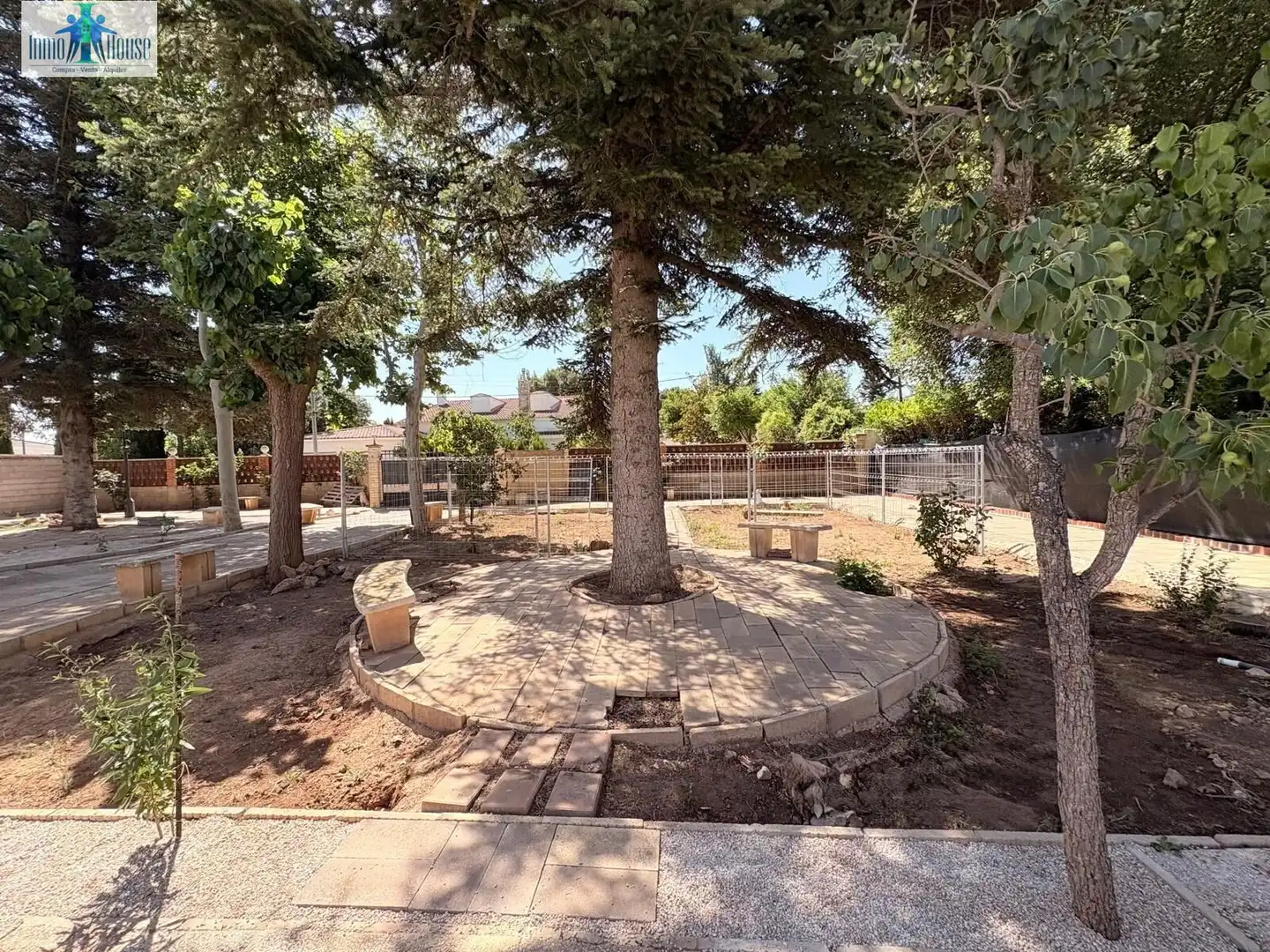Jardí de Casa o xalet en venda en Albacete amb Aire condicionat, Calefacció i Jardí privat