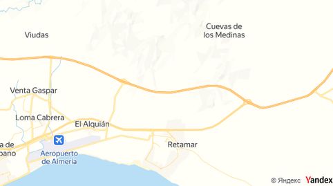 Foto 3 de Piso en venta en Retamar, Almería Capital