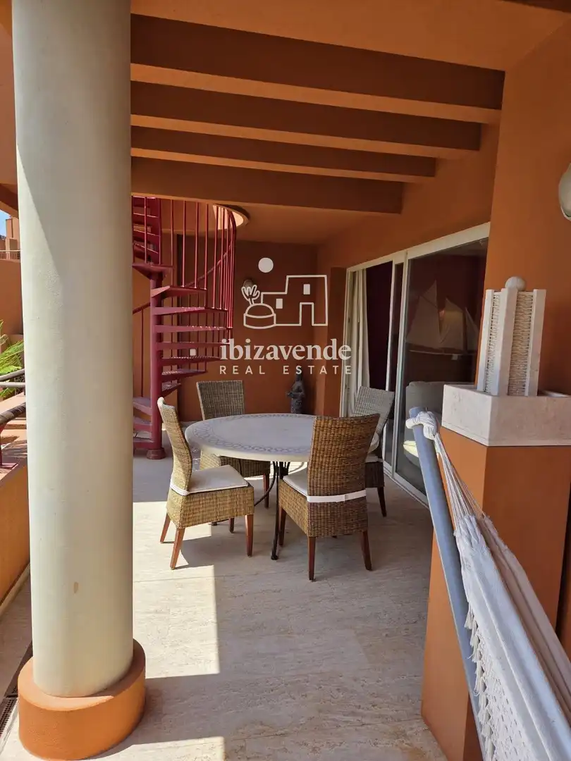 Terraza de Dúplex en venta en Santa Eulària des Riu con Aire acondicionado, Terraza y Trastero