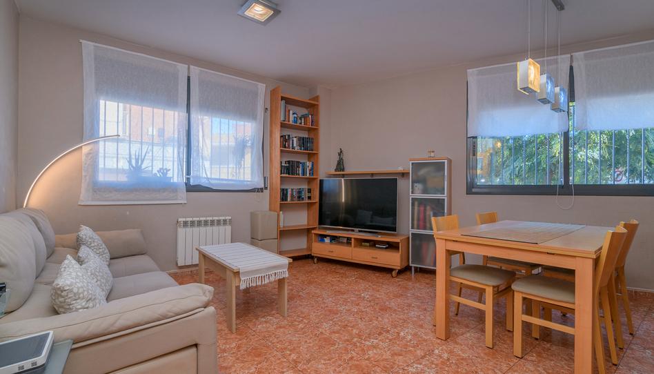 Photo 1 of Planta baja for sale in Plaça de la Constitució, Passeig Maragall, Barcelona