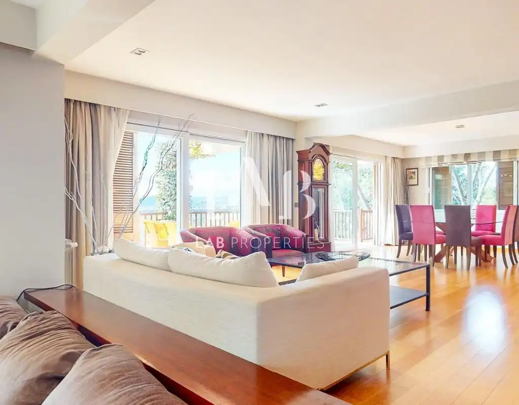 Sala d'estar de Casa o xalet en venda en Marratxí amb Aire condicionat, Jardí privat i Parquet