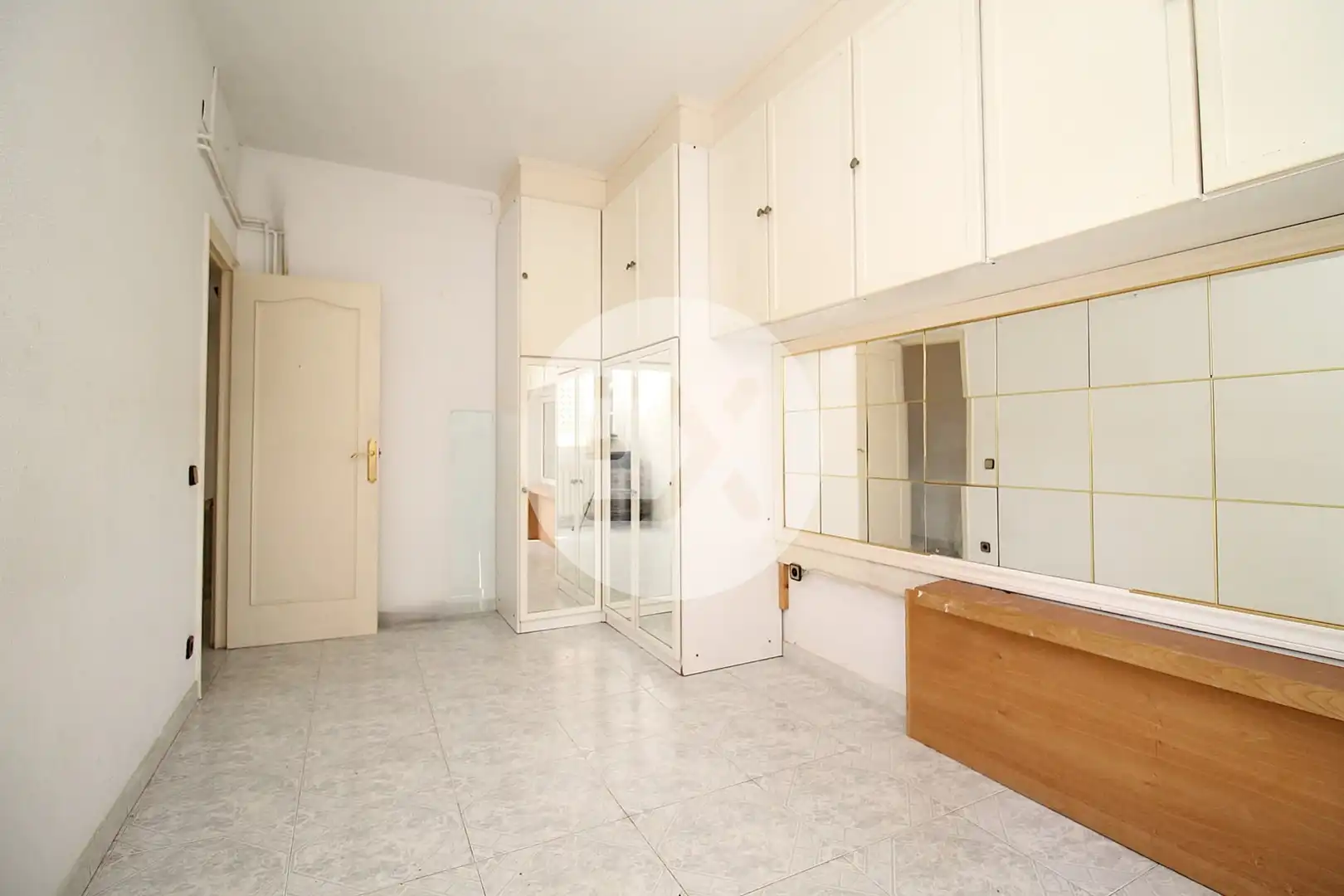 Habitación de Piso en venta en Castelldefels con Balcón