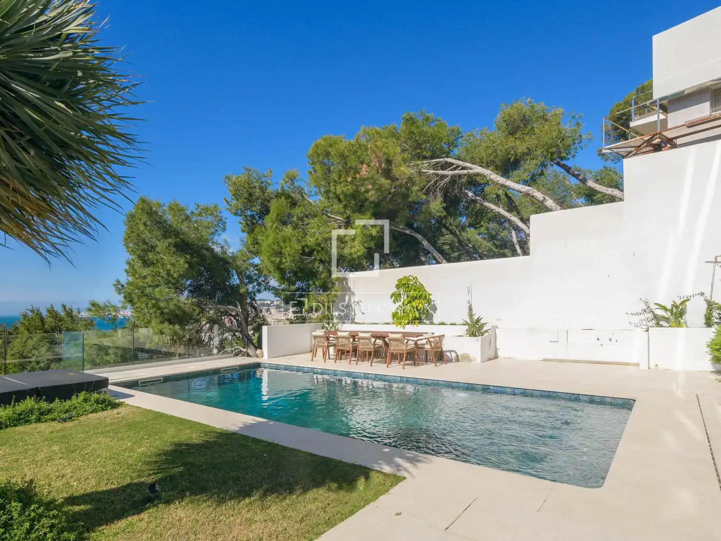 Jardí de Casa o xalet en venda en Málaga amb Aire condicionat, Jardí privat i Traster