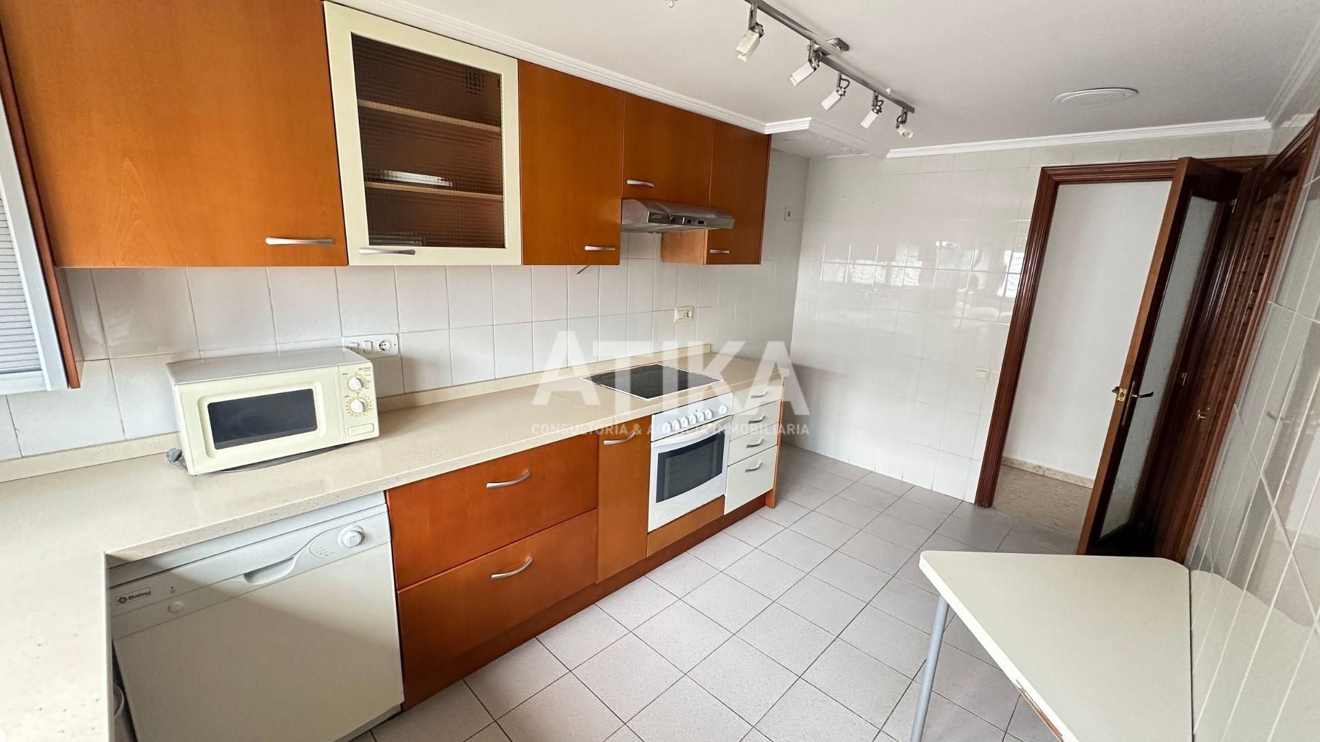 Kitchen of Flat for sale in Ontinyent  with Storage room and Balcony