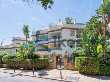 Dúplex amb piscina en venda a Elviria - Cabopino