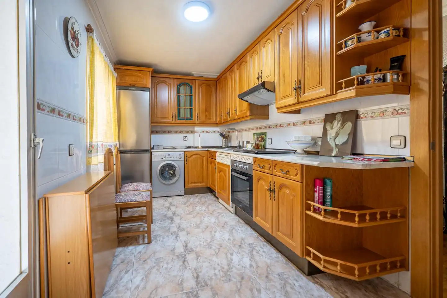 Cuina de Pis en venda en Ávila amb Calefacció, Parquet i Traster