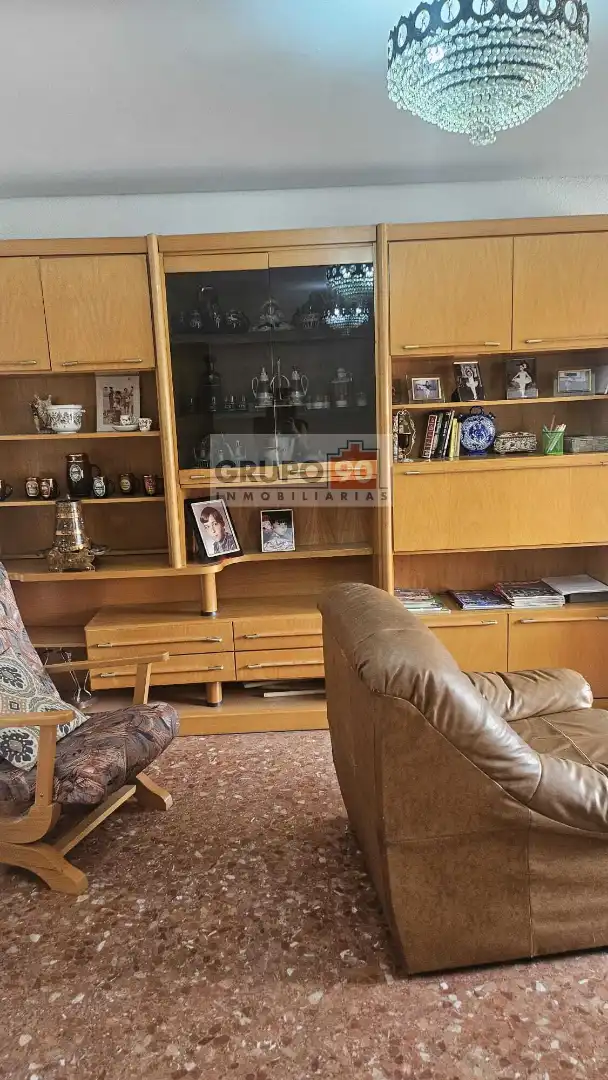 Wohnzimmer von Wohnung zum Verkauf in Gilet