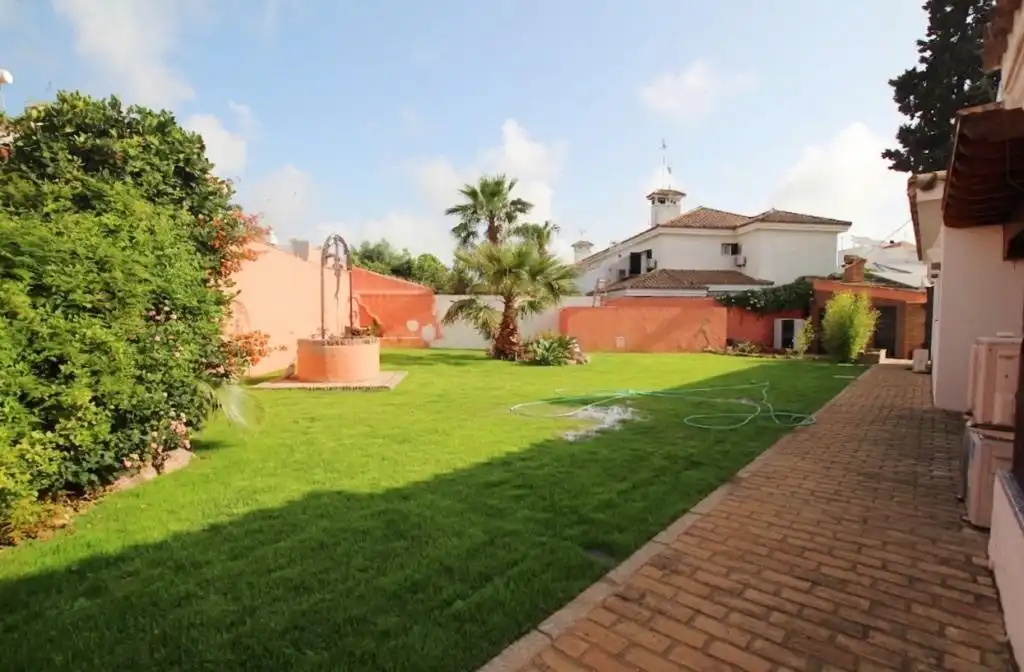 Jardín de Casa o chalet en venta en Jerez de la Frontera con Aire acondicionado, Jardín privado y Terraza