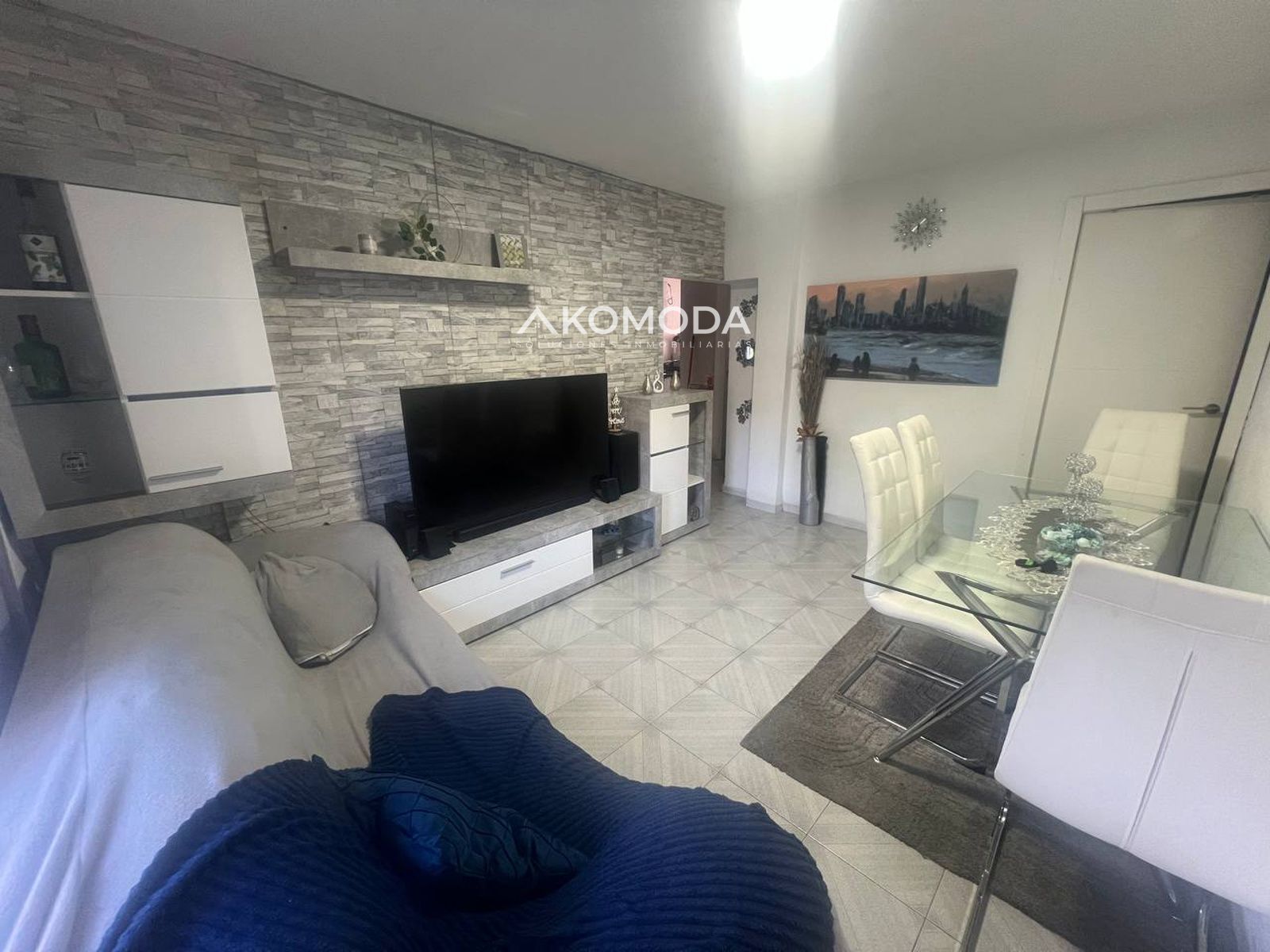 Living room of Flat for sale in  Huelva Capital  with Terrace, Furnished and Balcony