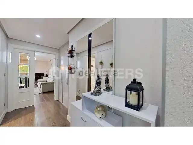 Piso en venta en Irun  con Calefacción, Amueblado y Horno