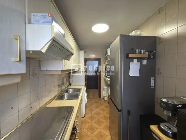 Cocina de Piso en venta en Madrid con Terraza