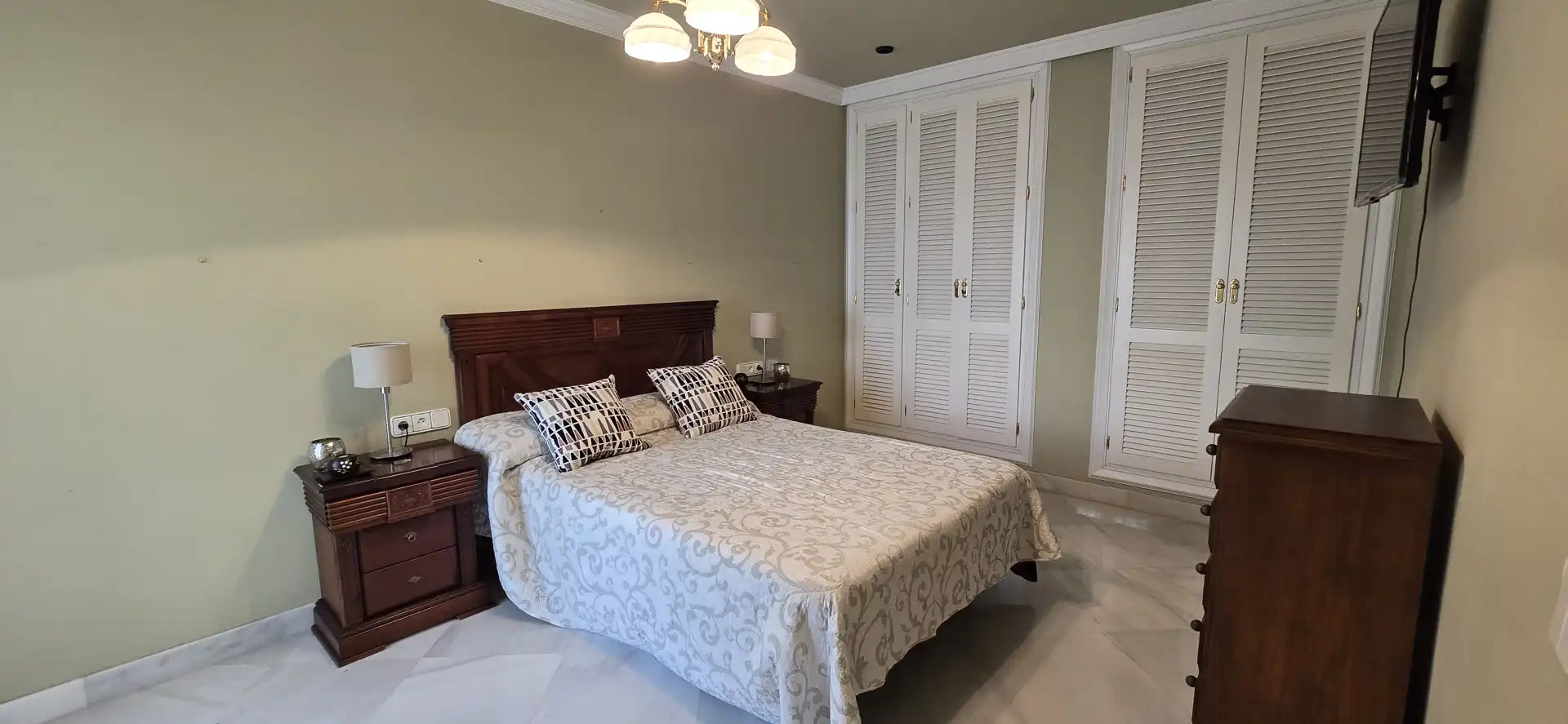 Habitación de Apartamento en venta en Torremolinos con Aire acondicionado, Calefacción y Terraza