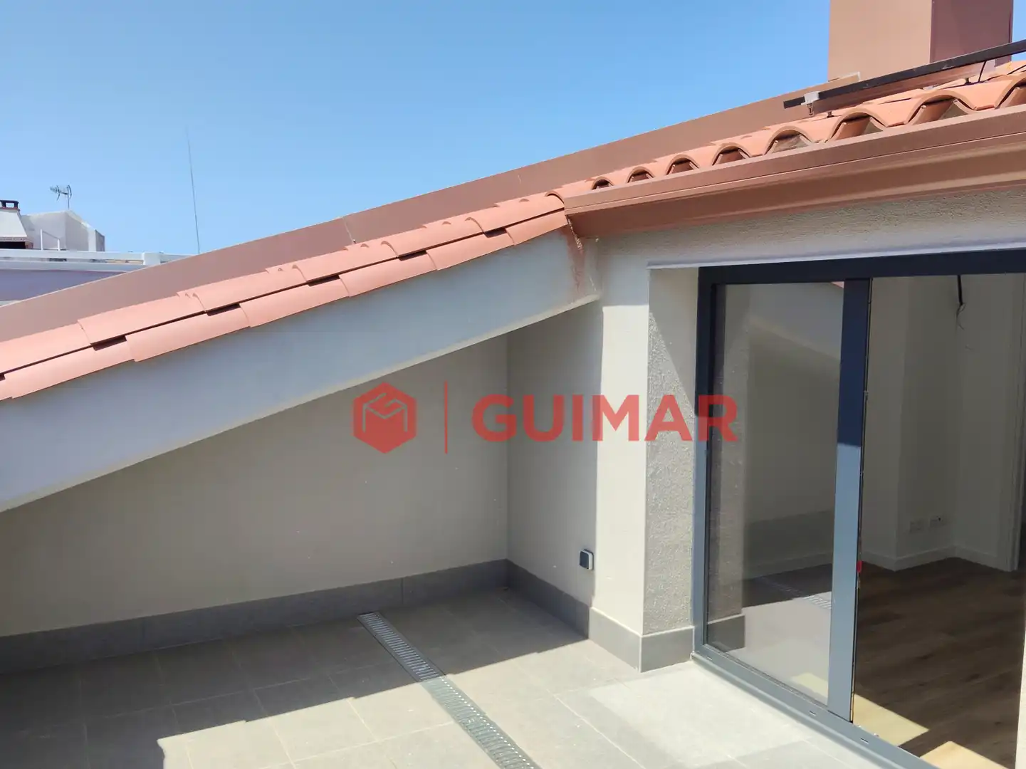 Terrasse von Wohnung zum Verkauf in Sant Joan Despí mit Klimaanlage, Heizung und Privatgarten