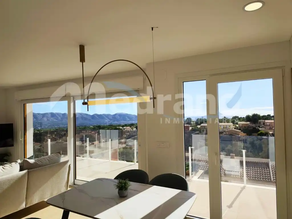 Comedor de Casa o chalet en venta en La Nucia con Aire acondicionado y Balcón