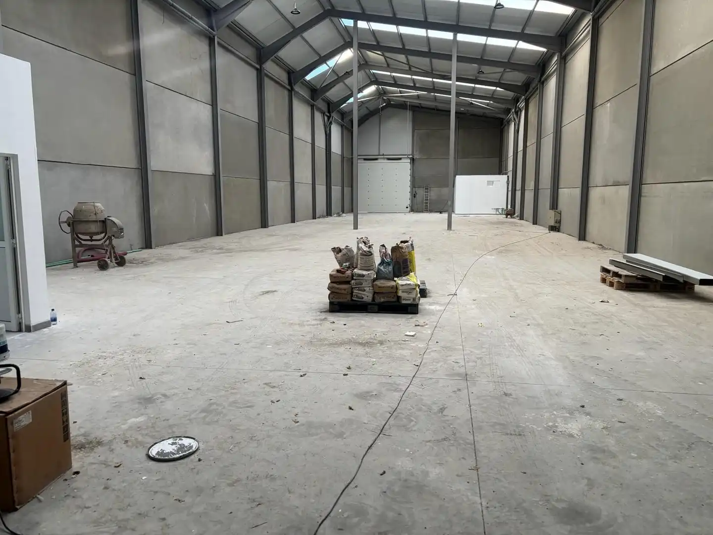 Industrial building to rent in Cruce de Arinaga