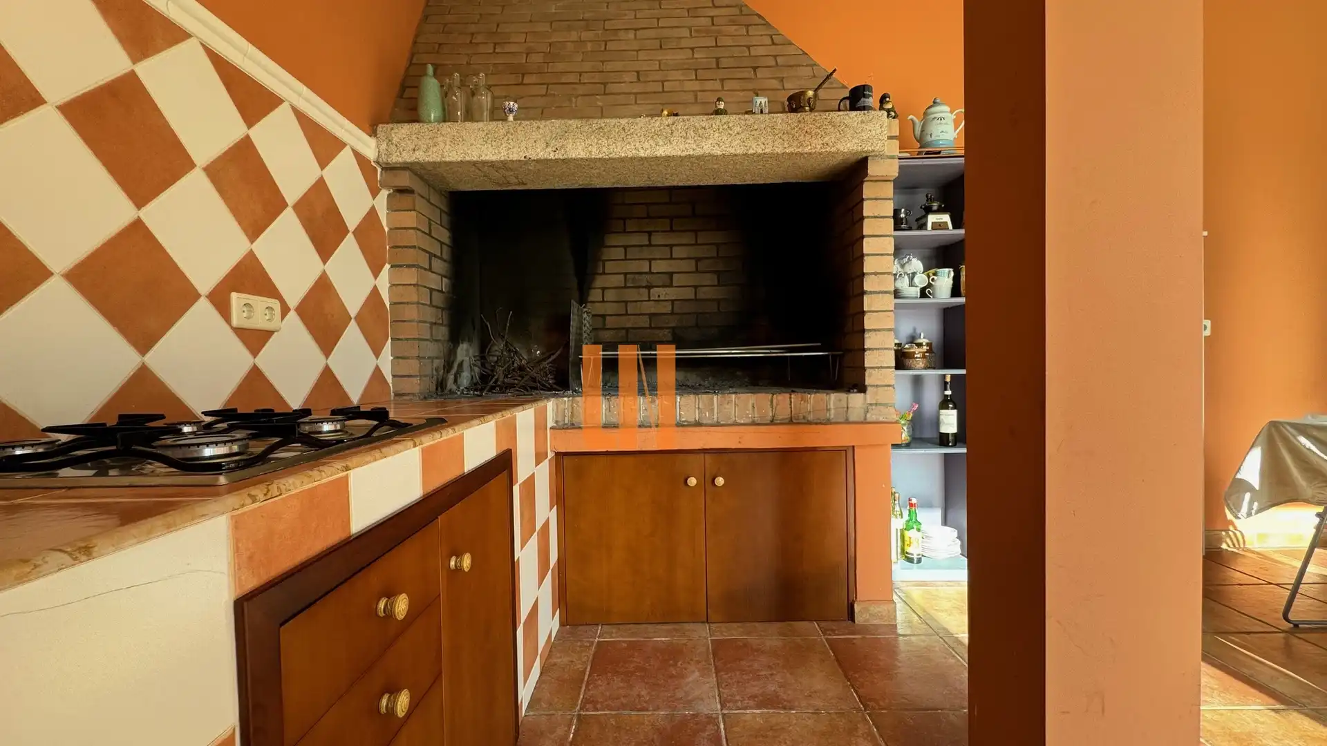 Cuina de Casa o xalet en venda en Carballo amb Calefacció, Jardí privat i Terrassa