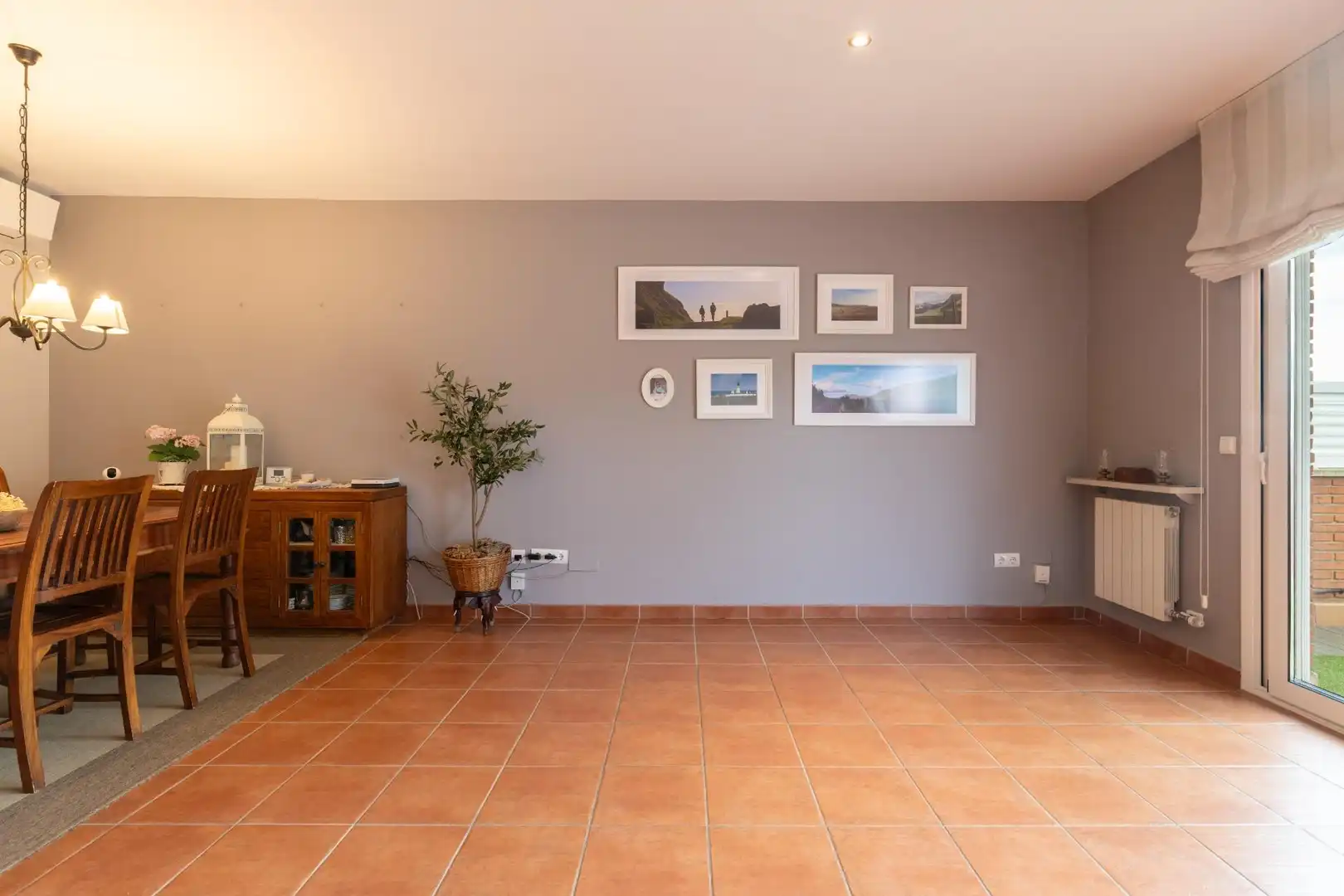 Wohnzimmer von Haus oder Chalet zum Verkauf in Viladecavalls mit Klimaanlage, Heizung und Privatgarten