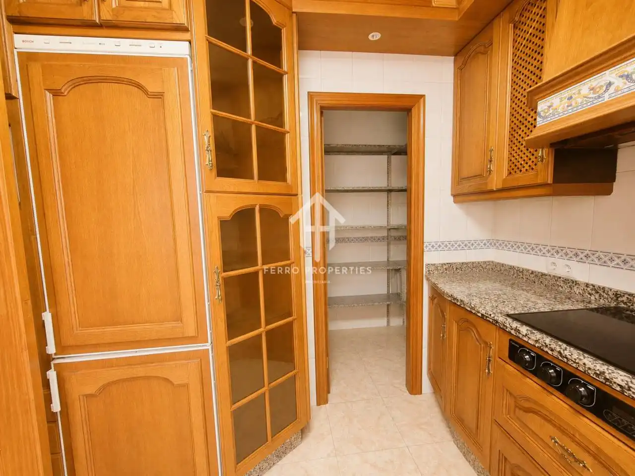 Cuina de Casa o xalet en venda en Priego de Córdoba amb Aire condicionat i Terrassa