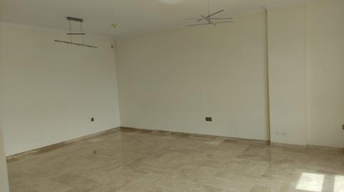 Foto 5 de Piso de alquiler en Calle Pacífico, Paseo Marítimo Oeste - Pacífico, Málaga