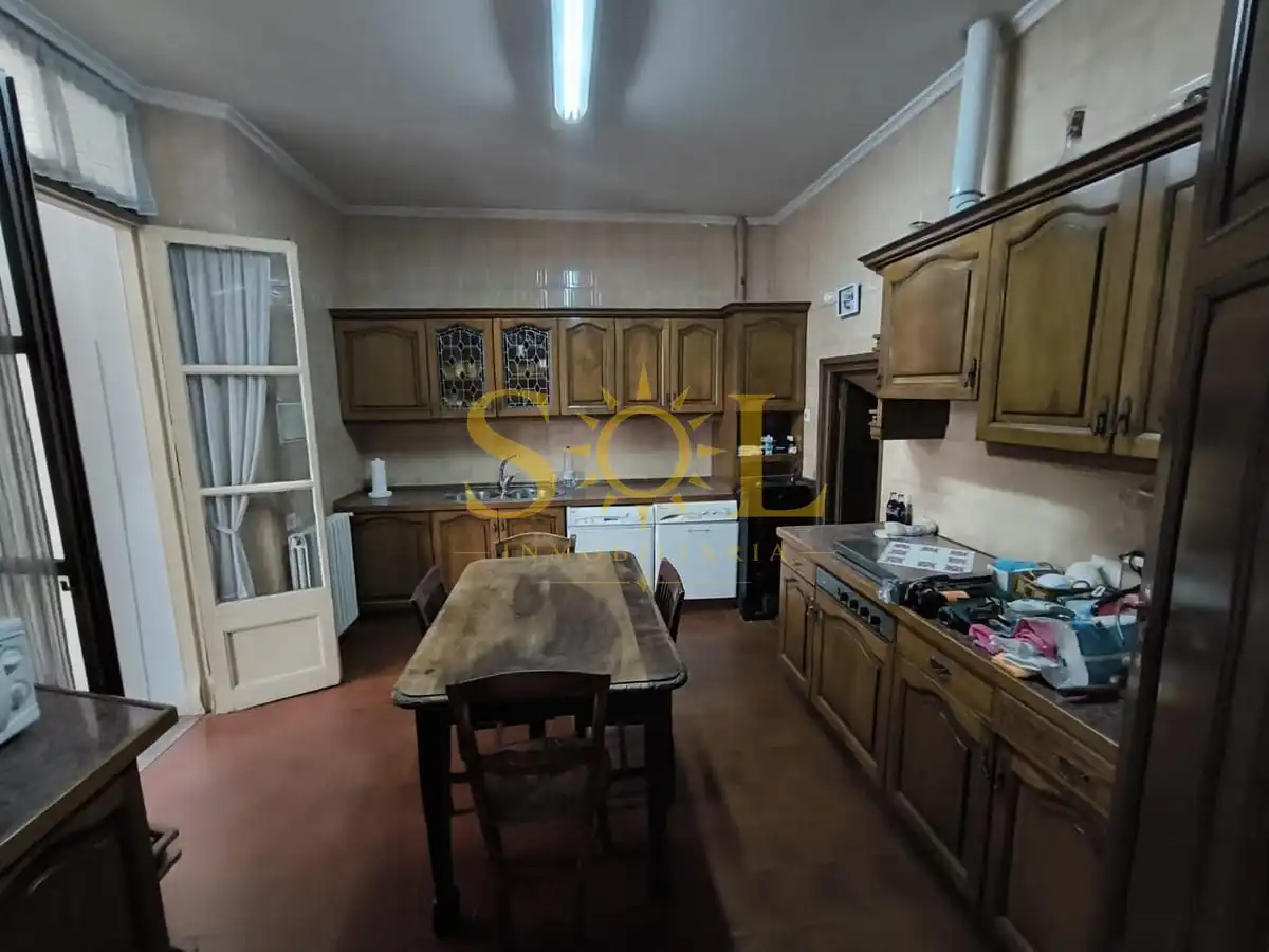 Cocina de Casa o chalet en venta en La Bañeza  con Calefacción, Parquet y Trastero