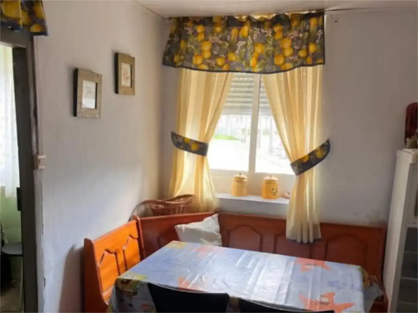 Comedor de Planta baja en venta en Santa María del Páramo con Trastero y Amueblado