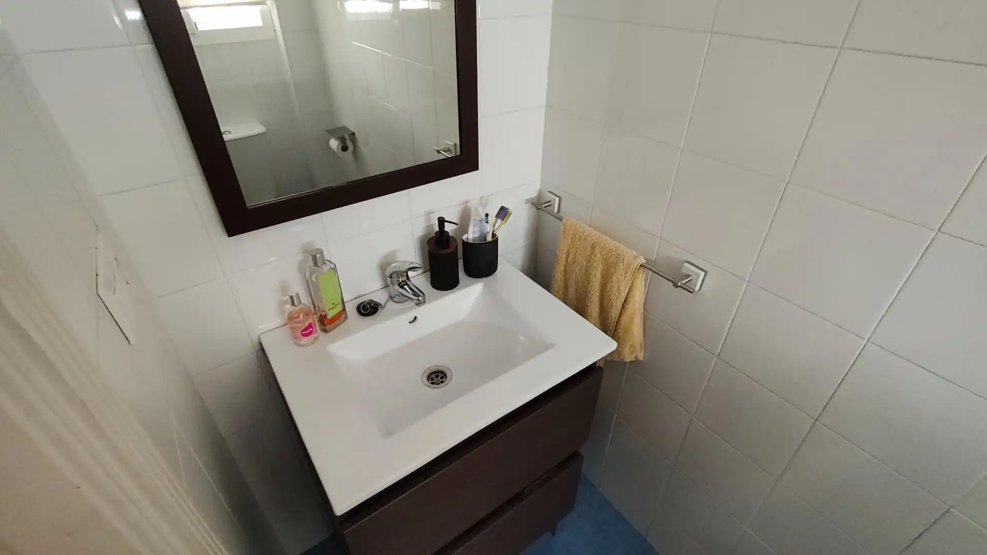 Bany de Casa adosada en venda en Puerto Real amb Aire condicionat, Jardí privat i Terrassa