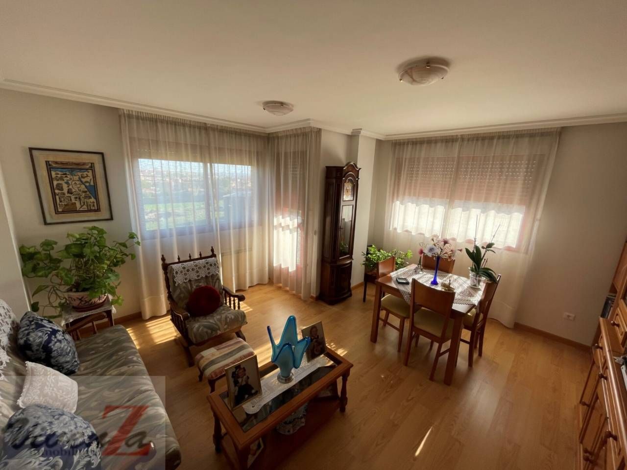Sala d'estar de Pis en venda en Zamora Capital  amb Calefacció, Terrassa i Traster