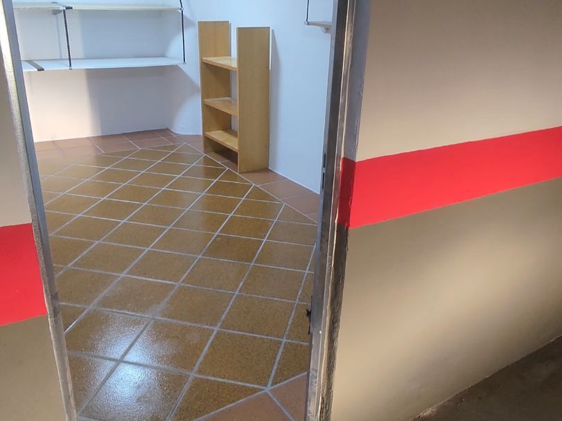 Garaje en venta en Cájar con Alarma