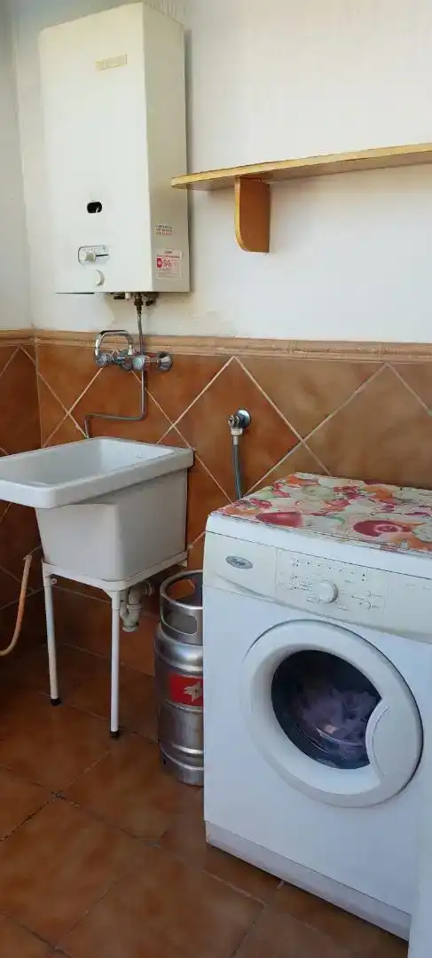 Bany de Pis en venda en Almedinilla amb Aire condicionat, Forn i Rentadora
