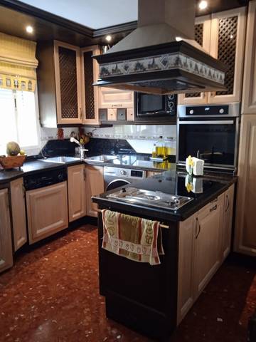 Casa-chalet en Venta en Ollerías - San Cayetano