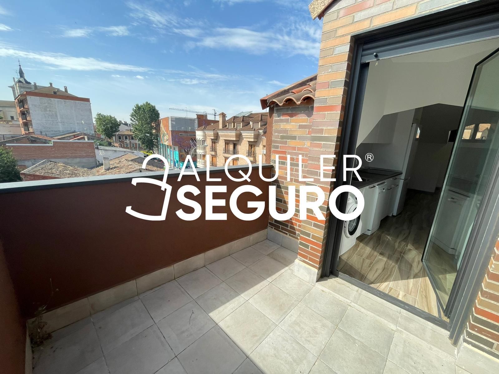 Terrassa de Àtic de lloguer en Fuenlabrada amb Aire condicionat, Calefacció i Terrassa