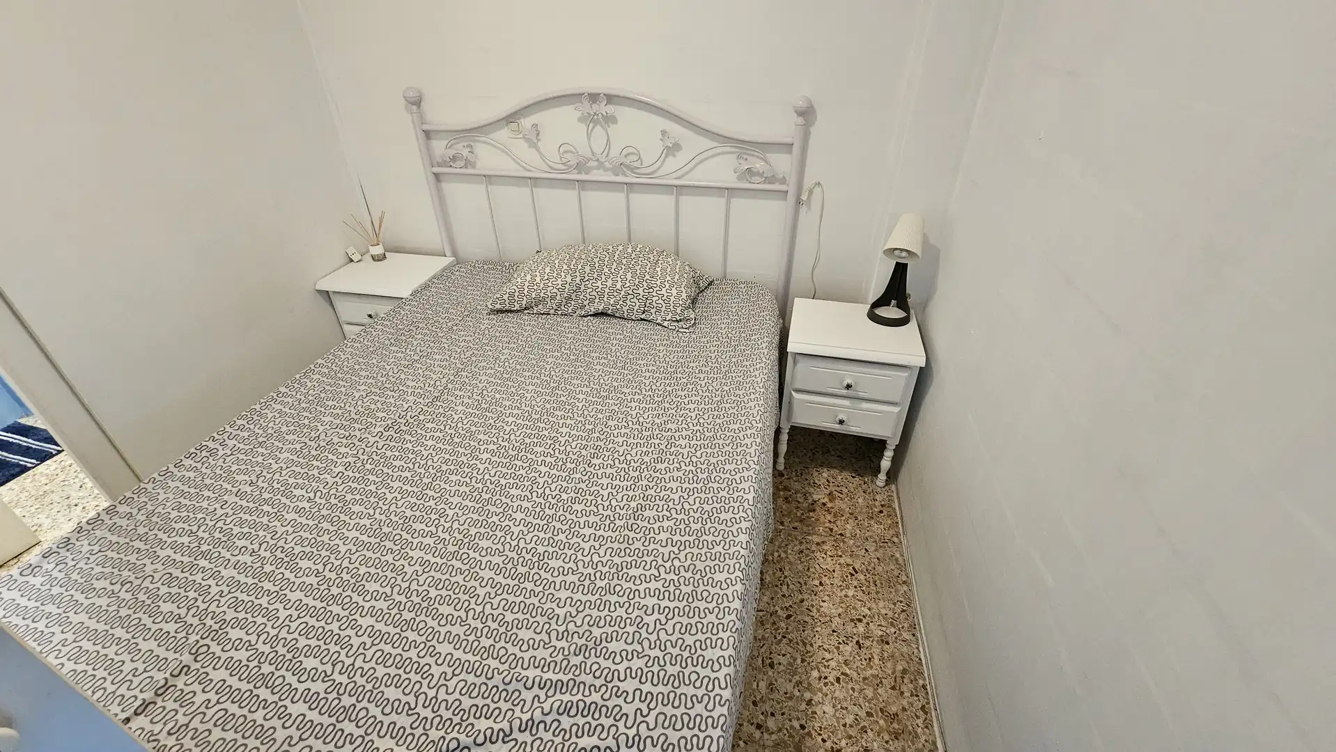 Schlafzimmer von Wohnung zum Verkauf in Benidorm mit Möbliert
