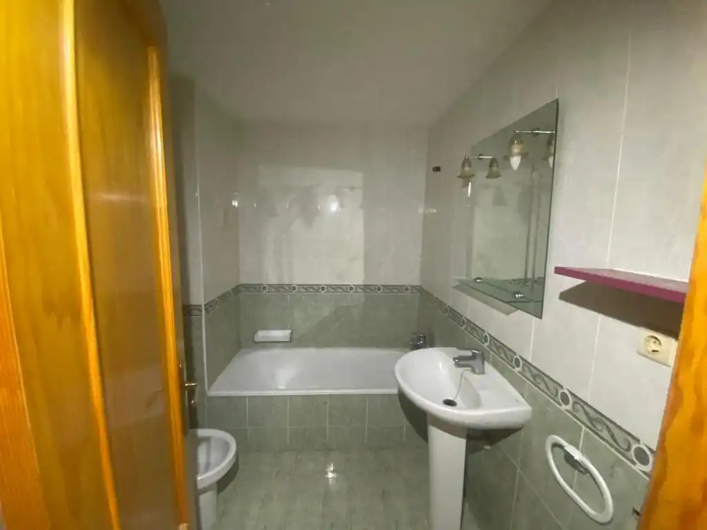 Piso en venta en C/ Valletas, Valletes - Xiribecs