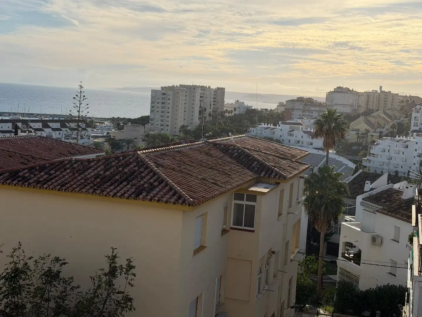 Vista exterior de Apartamento en venta en Estepona con Aire acondicionado, Amueblado y Horno