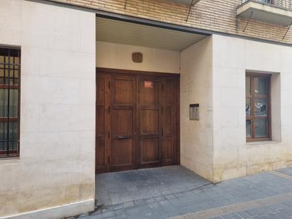 Premises for sale in  Huesca Capital