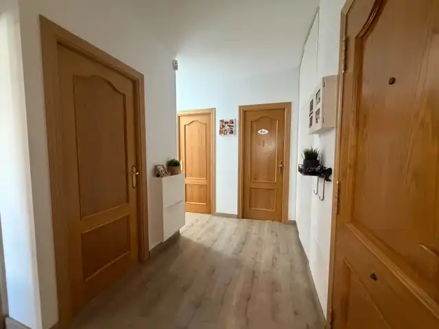 Piso con terraza en venta en Passeig del Camp del Roure 871L, imagen 25