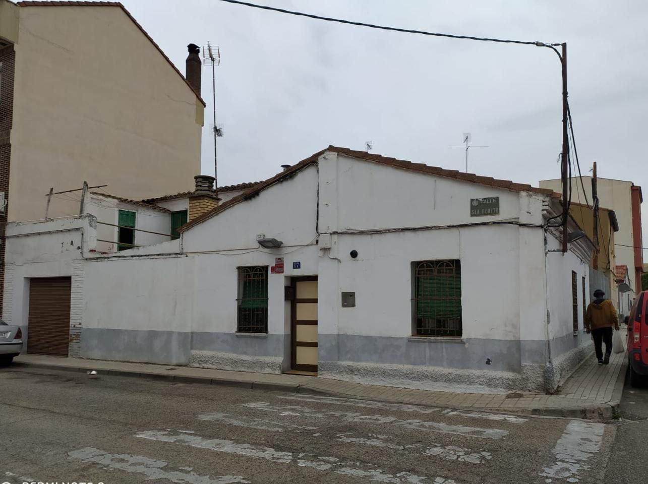 Casa adosada en venda a De San Benito, Oliver