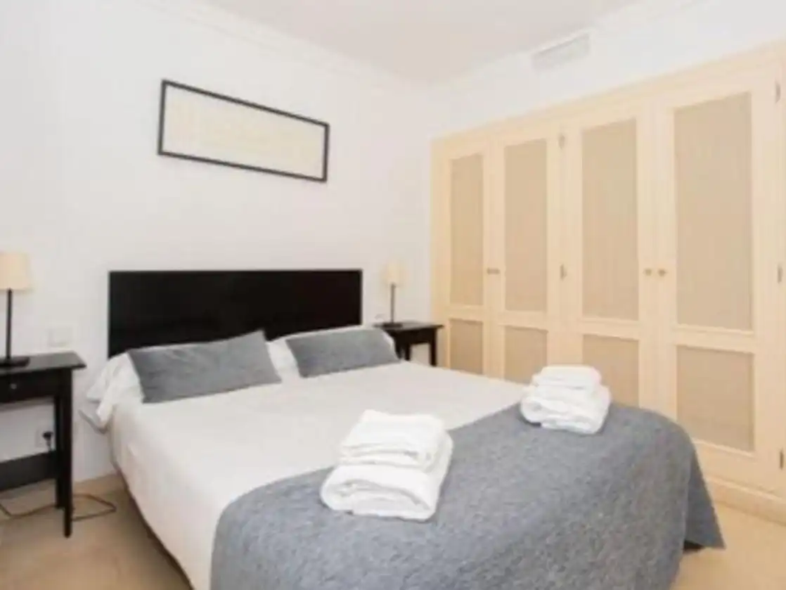 Dormitori de Apartament de lloguer en Nueva Andalucía