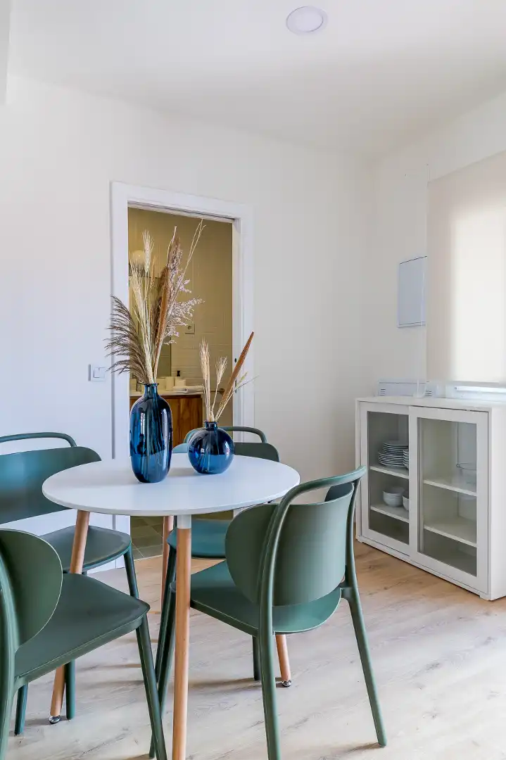 Dining room of Flat for rent in Madrid  with Furnished, Oven and Balcony