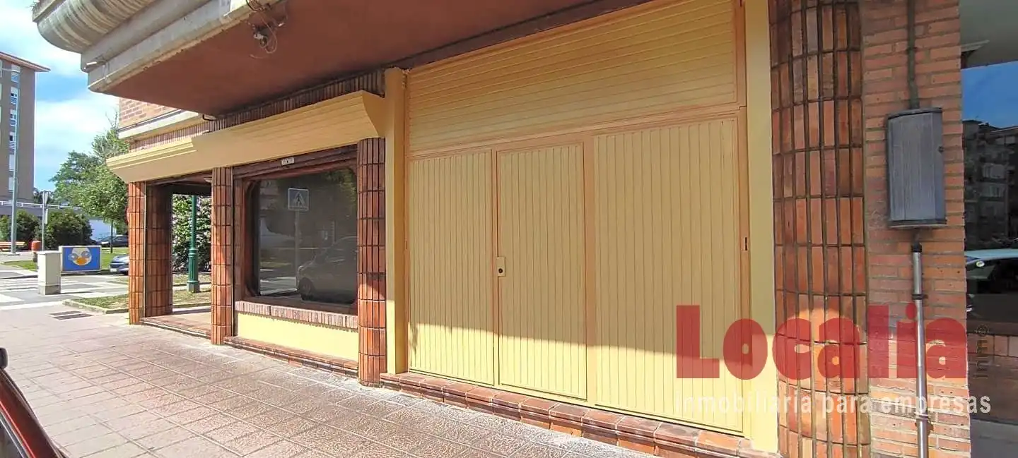 Local de lloguer en Torrelavega 
