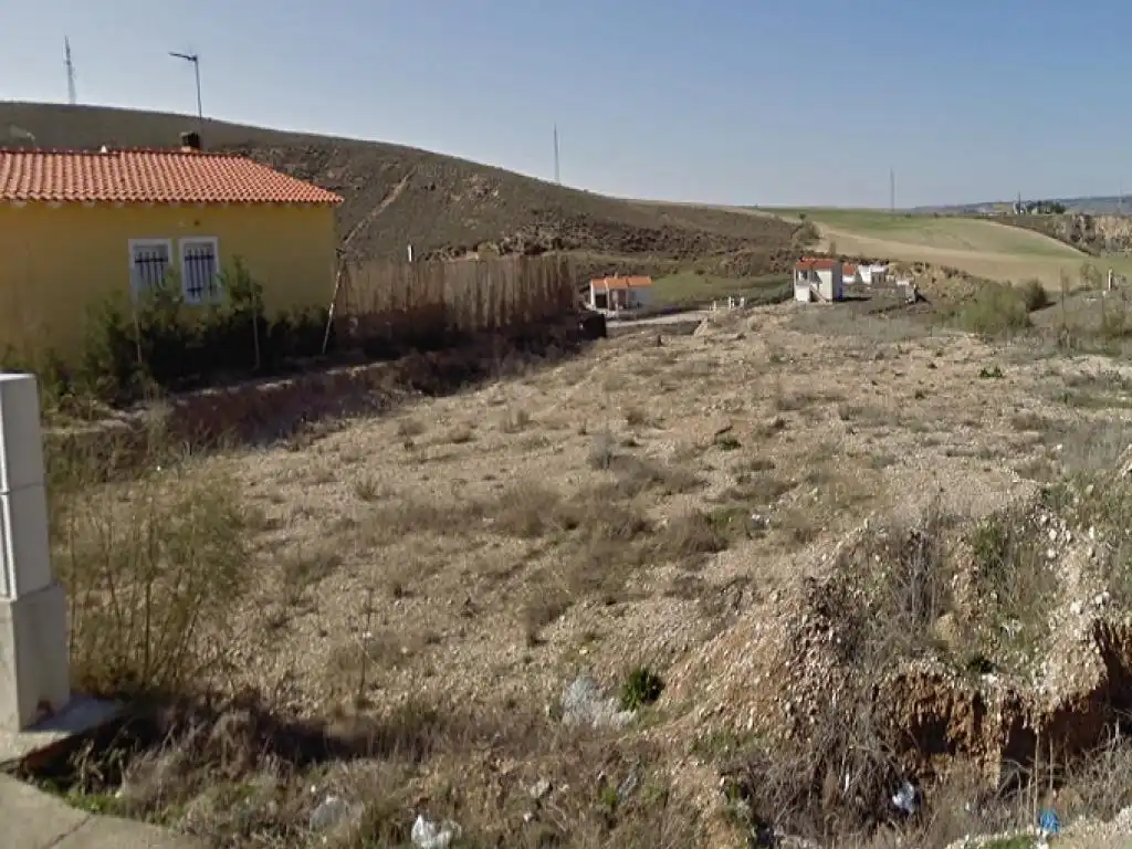 Land for sale in Barajas de Melo
